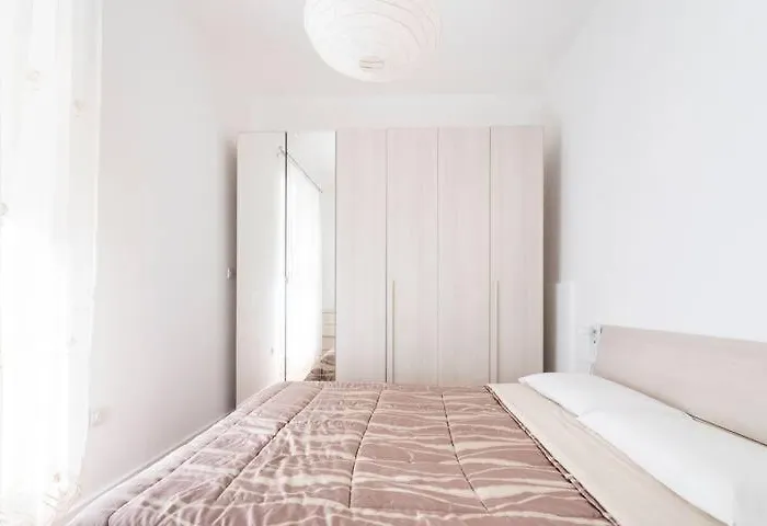 Gasthof Centro Comoda E Ampia *